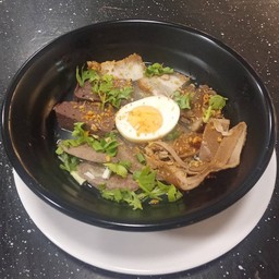 ก๋วยจั๊บน้ำข้น