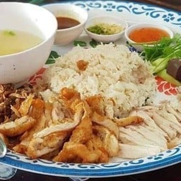 ข้าวมันไก่ดูไบ ศรีภูมิ