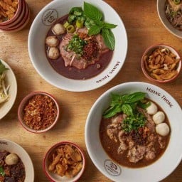 ก๋วยเตี๋ยวเรือเมืองทอง เยาวราช