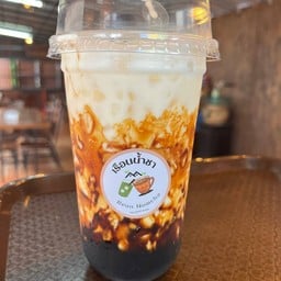 นมสดบราวน์ชูก้าร์