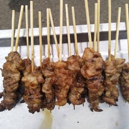 หมูปิ้งหน้าเขากระโดง