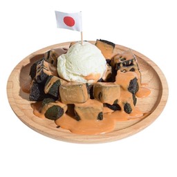 โทสต์โชคุงปัง ชาโคล รสชาไทย+ไอศครีม