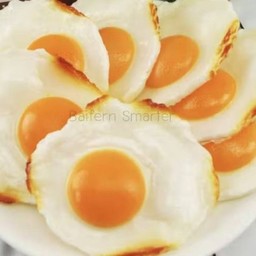 ไข่ดาว  หรือ ไข่เจียว 1 ฟอง