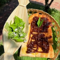 ล้อเกวียน คาเฟ่