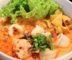 ก๋วยเตี่ยวไก่ป้าล้อม (Nu canteen)  ร้าน 23