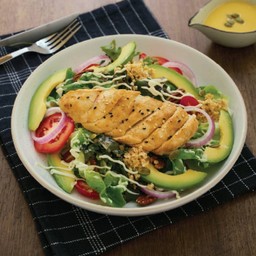 สลัดไก่ย่างอะโวคาโด