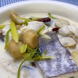 ต้มข่าปลาอินทรี