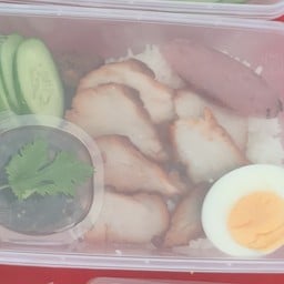 ข้าวหมูแดง