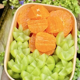 สองสหายคลายร้อน