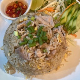 ข้าวผัดหมู เล็ก