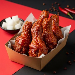 ไก่ทอดปีกบนคลุกซอสหม่าล่า