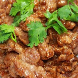 ไก่ทอดกระเทียม ราดข้าว