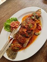 ปลากระพง ราดพริก ( 1ตัว )