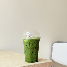 ชาเขียวมะพร้าวน้ำหอมปั่นสมูทตี้