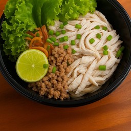 หมี่ไก่ฉีก+หมูสับ