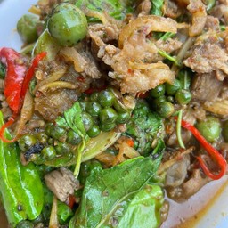 ผัดเผ็ดหมูป่า