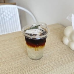 อเมริกาโน่น้ำดอกช่อมะพร้าวนํ้าหอม