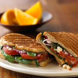 Panini Mozzarella Jerusalem feta ชีสมอสซาเรล่าเยรูซาเลมเฟต้า