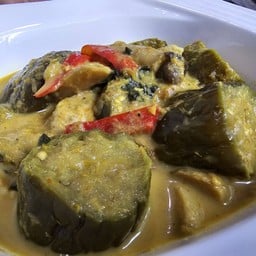 แกงเขียวหวานเห็ด