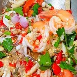 ยำเส้นแก้วรวมมิตร