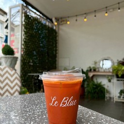 ชาไทยเย็นเบลนพิเศษ