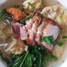 เกี๊ยวหมูกรอบ