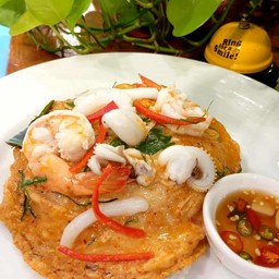 ข้าวราดห่อหมกทะเลไข่ข้น