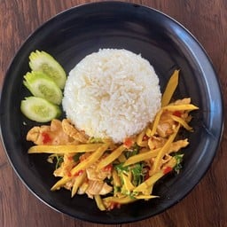 ข้าวผัดหน่อไม้