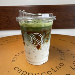 มัทฉะคาราเมลลาเต้