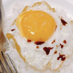 ข้าวไข่ดาว 1 ใบ