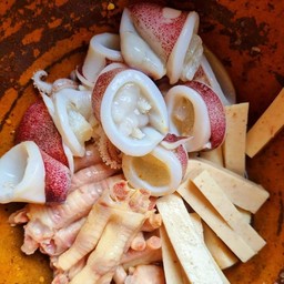 เหลาสามสหายปลาร้าา