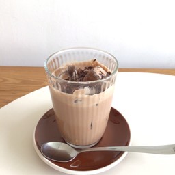 ช็อกโกแลตเย็น