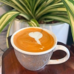 ลาเต้ร้อน