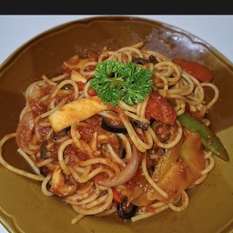 Mediterranean spaghetti