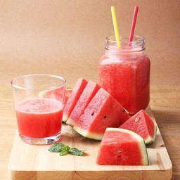 Watermelon Smoothie แตงโมปั่น