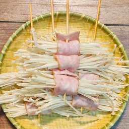 เห็ดเข็มทองพันเบคอน