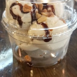 ไอติมมหาชัย150กรัมใส่เครื่องฟรี3อย่าง