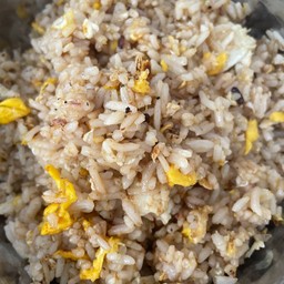 ข้าวผัดไข่ (ไม่มีเนื้อสัตว์)