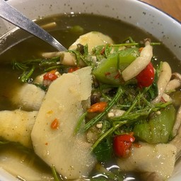 แกงหน่อไม้เห็ดรวม