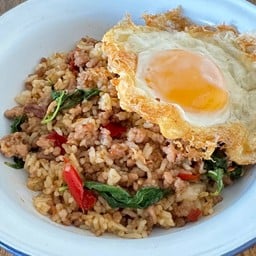 ผัดกะเพราคลุกข้าว