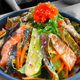 สลัดแซลมอน