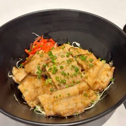 062 ข้าวหน้าหมูย่างถ่าน  Hokkaido Tokachi Don(Pork Bowl)