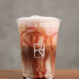 ลาเต้สตรอว์เบอร์รี