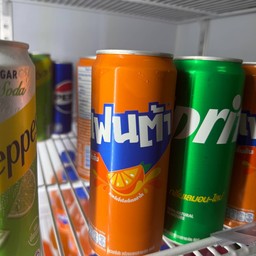 2 ป - ข้าวหมูทอด ลูกชิ้นทอด