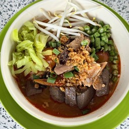 ขนมจีน น้ำเงี้ยว