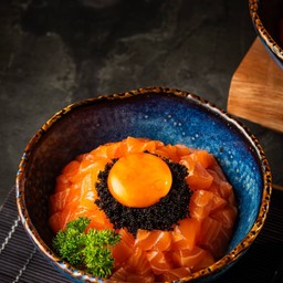 แซลมอน ลาวา ด้ง