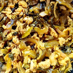 ผักกาดดองผัดไข่