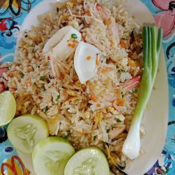ข้าวผัดทะเล