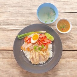 เจ้ซ้อนข้าวมันไก่ข้าวหมูแดง