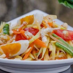 ตำไทยไข่เค็ม